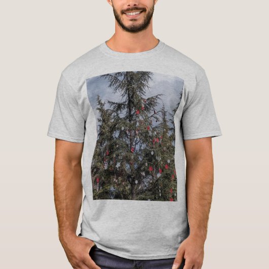 Magische kerstboom bij zonsondergang t-shirt (Voorkant)