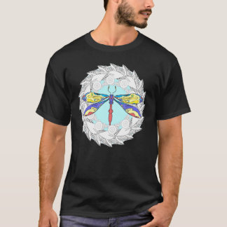 Magische kleurrijke dragonfly Mandala 1 T-shirt