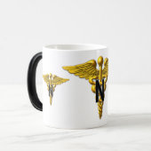 Magische Mok van het leger-veteranenlegerzustkorps (Voorkant links)