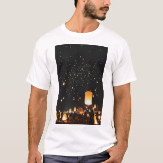 Magische Vliegende Hemellantaarns Nacht Festival F T-shirt