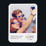 Magnet Flexible 2024 Cadeaux photo total Éclipse solaire Couples<br><div class="desc">Présentation de notre ornement en céramique 2024 Total Solar Eclipse Photo Couples Cadeaux, un gardien chéri capturant la magie de cet événement céleste. Personnalisé avec votre photo préférée de l'éclipse solaire, ce ornement commémore le moment impressionnant où le soleil, la lune et la terre s'alignent. Fabriqué en céramique de haute...</div>