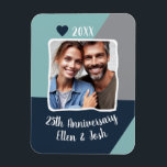 Magnet Flexible 25e anniversaire du Mariage d'argent<br><div class="desc">Cet aimant customisé est la façon parfaite de célébrer votre jalon mariage avec votre photo personnalisée préférée pour un souvenir intemporel pour les années à venir.</div>