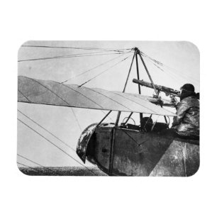 Magnet Flexible Aircraft gunner during the Battle of the Marne, 19