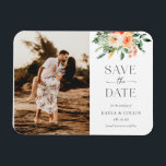 Magnet Flexible Aquarelle Florales Mariage Photo Enregistrer la da<br><div class="desc">Cet élégant enregistrer la date comporte des flores roses et acérées pour la meilleure façon de demander à la famille et aux amis de sauver la date! Cliquez sur le bouton "Modifier à l'aide de l'outil de conception" pour modifier les couleurs de texte, la couleur arrière - plan, et plus...</div>