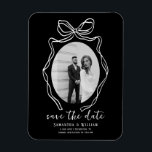 Magnet Flexible Chic Moderne Main tiré mariage Bow Enregistrer la<br><div class="desc">Chic moderne main tiré mariage de la mâchoire Enregistrer l'aimant de la date</div>