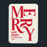 Magnet Flexible Chritsmas vintage rouge coloré faire-part<br><div class="desc">Cartes de joyeux chritsmas de typographie vintage et colorée. Une partie d'une collection de vacances audacieuse et amusante.</div>