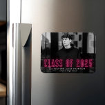 Magnet Flexible Classe de Neon Rose Chaud de 2025<br><div class="desc">Annoncez la réalisation spéciale de votre diplômé avec nos magnets de diplôme de néon. L'aimant de graduation moderne affiche la photo horizontale du diplômé avec "Classe de 2025" en lettres néon rose chaud. Personnalisez l'aimant photo graduation en ajoutant le nom du diplômé et le nom de l'école. L'aimant photo de...</div>