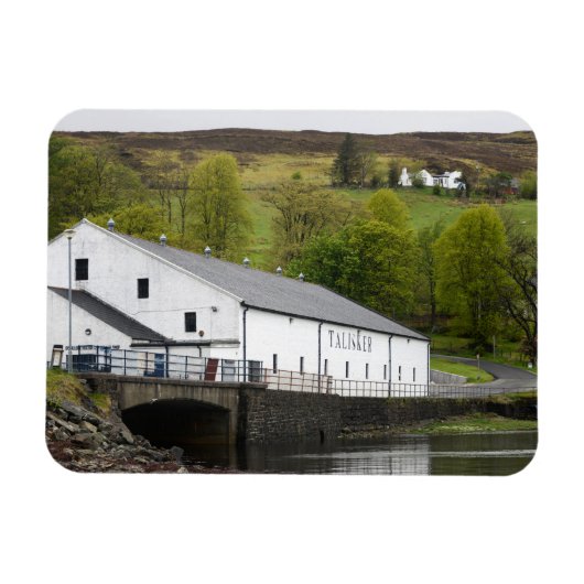 Magnet Flexible distillerie de whisky Talisker sur Skye, Écosse (Horizontal)