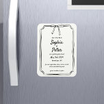 Magnet Flexible Elegant Chic Bow Mariage intemporel Enregistrer la<br><div class="desc">Annoncez votre journée spéciale avec notre Elegant Black-and-White Ribbon Wedding Save the Date Magnet. Ce design sophistiqué, avec une police manuscrite classique et une charmante bordure en ruban et en arc, est parfait pour les couples à la recherche d'une esthétique intemporelle et raffinée. Personnalisez vos détails et impressionnez vos invités...</div>