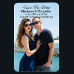 Magnet Flexible Enregistrer la date de notre aimant Mariage<br><div class="desc">Il s'agit d'un simple mais beau aimant de réfrigérateur personnalisable pour rappeler à votre famille et vos amis de votre journée spéciale. Vous pouvez personnaliser ceci avec votre photo et modifier le texte de l'aimant. Laissez-les sauver la date et ne pas oublier !</div>