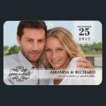 Magnet Flexible Enregistrer la date - Deluxe Borderless Photo Magn<br><div class="desc">Enregistrer la date — Rectangle Magnets photo personnalisés — Aimant photo design et sophistiqué, moderne et sans bordure d'image — accents transparents, texte modèle classique traditionnel classique. Parfait pour les mariages de style rustique ou romantique vintage en toute saison : printemps, été, automne et hiver. Ajoutez votre photo et customisez...</div>