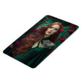 Magnet Flexible Femme Aux Cheveux Rouges En Robe Vert Émeraude. (Côté Gauche)