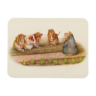 Magnet Flexible Guinea Pigs Tending Garden
