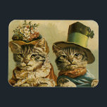 Magnet Flexible Humour vintage, Chats de mariée victorienne en Cas<br><div class="desc">Illustration vintage image d'humour drôle avec des chats de tabby victoriens en casquette. Un design mariage d'amour et de romance avec une mariée et mariée de chat. La mariée porte un élégant casquette à fleurs florales et le chat marié porte un chapeau haut de gamme élégant.</div>