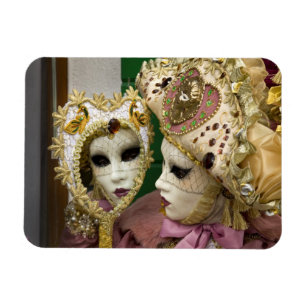 Magnet Flexible Italie, Venise, île de Burano. Femme habillée en