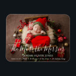 Magnet Flexible Jolie photo Noël Faire-part de naissance<br><div class="desc">Magnet de faire-part de naissance de vacances mignon avec un design simple avec "plus le plus merrier" dans un script élégant avec le nom du bébé et les statistiques de naissance sur votre photo de nouveau-né préféré. Cet aimant faire-part de naissance de vacances moderne est parfait si votre bébé est...</div>