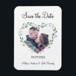 Magnet Flexible Kundenspezifisch Foto Herz Enregistrer la date<br><div class="desc">Moderne Foto-Herz "Sauvez la date" Karte zum personalisieren. Füge eure Namen/Datum ein. Über "weiteres personalisieren" können Sie Schriftart,  Farbe etc. individuell wählen.</div>