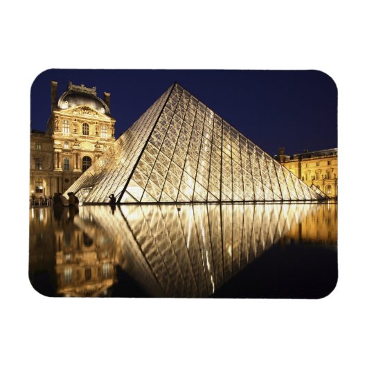 Magnet Flexible La vue nocturne de la Pyramide de verre du Musée d (Horizontal)
