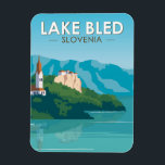 Magnet Flexible Lake Bled Slovénie Travel Retro Art Vintage<br><div class="desc">Design vectoriel de Lake Bled. Le lac Bled est un lac situé dans les Alpes Juliennes de la région du Haut Carniolan,  au nord-ouest de la Slovénie,  où il jouxte la ville de Bled.</div>