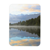Les arbres du lac Misty Réflexion Nature paisible 