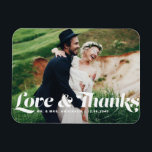 Magnet Flexible Love and Thanks Retro Script Photo Mariage<br><div class="desc">Fêtez votre amour et montrez de la gratitude avec notre mariage photo personnalisable merci aimant! Ce souvenir unique est parfait pour rappeler à vos proches votre journée spéciale tout en exprimant vos remerciements sincères d'une manière mémorable. Il contient l'expression "Amour & Merci" en charmant script rétro. Ce mariage photo merci...</div>