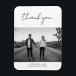 Magnet Flexible Mariage photo de script manuscrit moderne Merci<br><div class="desc">Script manuscrit moderne personnalisé Mariage de photo magnétique,  texte entièrement personnalisable et modèle photo - pourrait aussi être utilisé comme enregistrer l'invitation de date ou faire-part fiançailles.</div>
