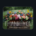 Magnet Flexible merci moderne typographie blanche mariage photo<br><div class="desc">élégant merci moderne typographie blanche photo mariage aimant</div>
