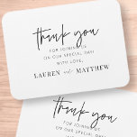 Magnet Flexible Moderne Simple minimaliste chic Mariage Merci<br><div class="desc">Design est composé de typographie chic moderne avec sans serif et serif police.</div>