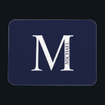 Magnet Flexible Monogramme et nom personnalisés bleu marine<br><div class="desc">Monogramme personnalisé et cadeau de nom caractéristiques monogramme personnalisé et nom dans le style de police serif classique.</div>