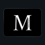 Magnet Flexible Monogramme personnalisé et aimant de nom<br><div class="desc">Monogramme personnalisé et cadeau de nom caractéristiques monogramme personnalisé et nom dans le style de police serif classique.</div>