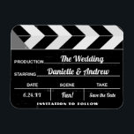Magnet Flexible Noir Blanc Clignotement de la carte Mariage Enregi<br><div class="desc">Un mariage amusant et unique en noir et blanc enregistrer la conception de l'aimant de date affiche les détails importants sur le plateau de tournage / tableau noir d'un réalisateur hollywoodien. Personnalisez avec le nom des "étoiles" et les détails de votre grande "première" comme mari et femme.</div>