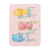 Magnet Flexible Ours jaunes, roses et bleus sur chaises (Vertical)