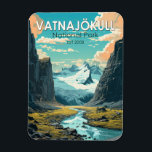 Magnet Flexible Parc national de Vatnajokull Islande Voyager Vinta<br><div class="desc">Design vectoriel Vatnajökull. Définie par des glaciers massifs,  des grottes de glace,  des sommets enneigés,  des zones géothermiques et des rivières,  la région comprend Jökulsárlón.</div>