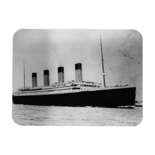 Magnet Flexible Passenger Liner Steamship RMS Titanic