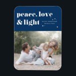 Magnet Flexible Peace Love and Light Navy Blue Hanoukka Photo<br><div class="desc">Paix, amour et lumière. | Fêtez le joyeux Festival des lumières avec notre photo personnalisable Hanoukka magnet! Cet aimant festif vous permet de mettre en valeur vos souvenirs préférés tout en ajoutant une touche personnelle à votre décor de vacances. Il présente une typographie rétro et audacieuse. Personnalisez cette carte postale...</div>
