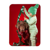 Magnet Flexible Petit garçon décorant un chien (Vertical)