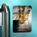 Magnet Flexible Photo Moderne Minimaliste Enregistrer La Date Cade<br><div class="desc">Minimaliste Photo Moderne Enregistrer la Date Mariage Cadeau Magnet ✨ Forever Magnétique : Moderne Enregistrer la Date Magnet Mariage Faveurs 💑 ✨ Célébrez le voyage de l'amour avec notre exquis Moderne Enregistrer la Date Magnet Mariage Faveurs - le mélange parfait du charme minimaliste et de l'élégance intemporelle. Conçus avec précision...</div>