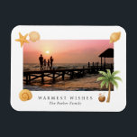 Magnet Flexible Plage Warmest Warmest Photo Noël moderne<br><div class="desc">Aimant de Noël moderne avec un design simple et amusant avec une étoile de mer,  un palmier,  une boisson à la noix de coco et des coquillages accusant votre photo de plage préférée avec le salut "Warmest Wiscis" et votre nom.</div>