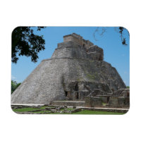 Pyramide du Magicien, Uxmal, Yucatan, Mexique