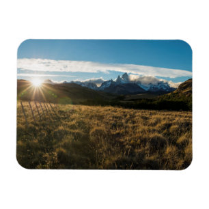 Magnet Flexible Randonneur regardant des montagnes de Fitz Roy,