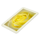 Magnet Flexible Rose jaune en gros plan (Côté Gauche)
