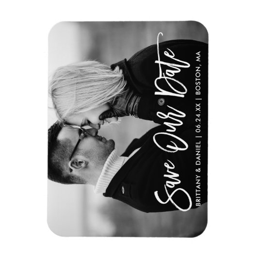 Magnet Flexible Script de brosse Enregistrer notre date Noir et Bl (Vertical)