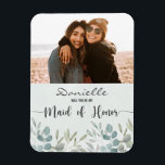 Magnet Flexible Serez-vous ma servante d'honneur sage Aimant vert<br><div class="desc">Cette élégante conception d'eucalyptus fait de la parfaite carte de proposition de servante d'honneur. Avec une palette verte "tendance",  cette carte complètera votre occasion spéciale. Tout ce que vous avez à faire est d'ajouter votre propre photo et nom et vous aurez créé votre stationnaire unique.</div>