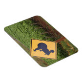 Magnet Flexible Un tracteur jaune qui traverse le vignoble (Côté Droit)