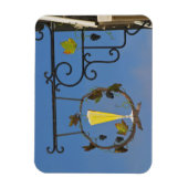 Magnet Flexible Une enseigne en fer forgé qui illustre le thème (Vertical)