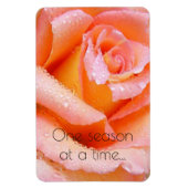 Magnet Flexible Une saison à la fois Rose de pêche (Vertical)