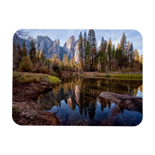 Magnet Flexible View of Cathedral Peaks (Horizontal)