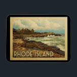 Magnet Flexible Vintage voyage de la côte de l'île Rhode<br><div class="desc">Rhode Island design de style Vintage voyage avec une scène côtière avec l'océan Atlantique et la rive rocheuse pittoresque de Rhode Island. Merci à Lee Coursey pour sa photo de base : http://bit.ly/1B9mXos</div>