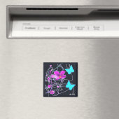 Magnet noir au printemps (In Situ (Lave-vaisselle))