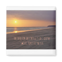 Magnet with advice to use the sea to make life bet